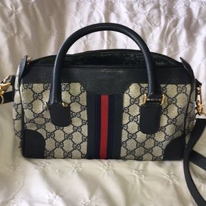 Gucci purse